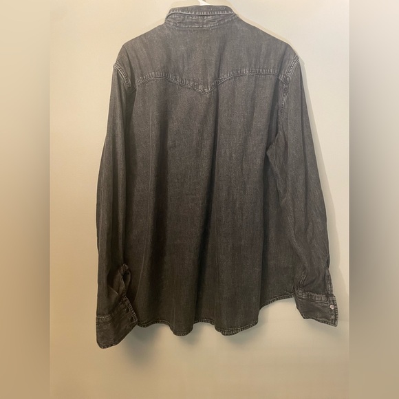 XL denim western Levi’s button up - Picture 3 of 3